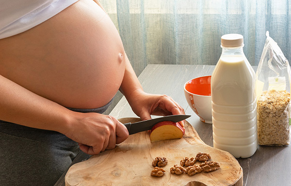 canxi-gop-phan-vao-su-phat-trien-cua-thai-nhi Canxi góp phần vào sự phát triển của thai nhi trong bụng mẹ