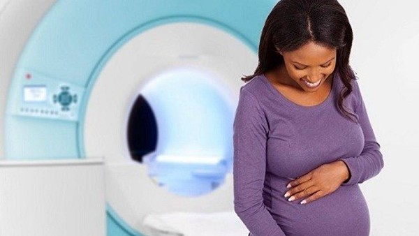 Có bầu chụp X quang có sao không