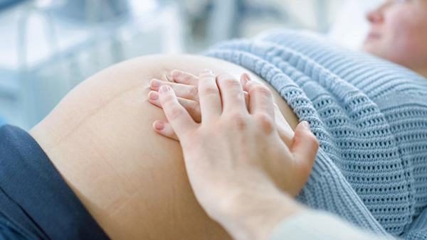 dau-hieu-day-ron-quan-co Dấu hiệu dây rốn quấn cổ