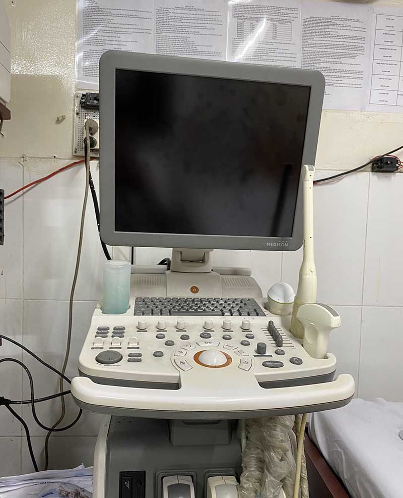 Trang thiết bị phòng khám